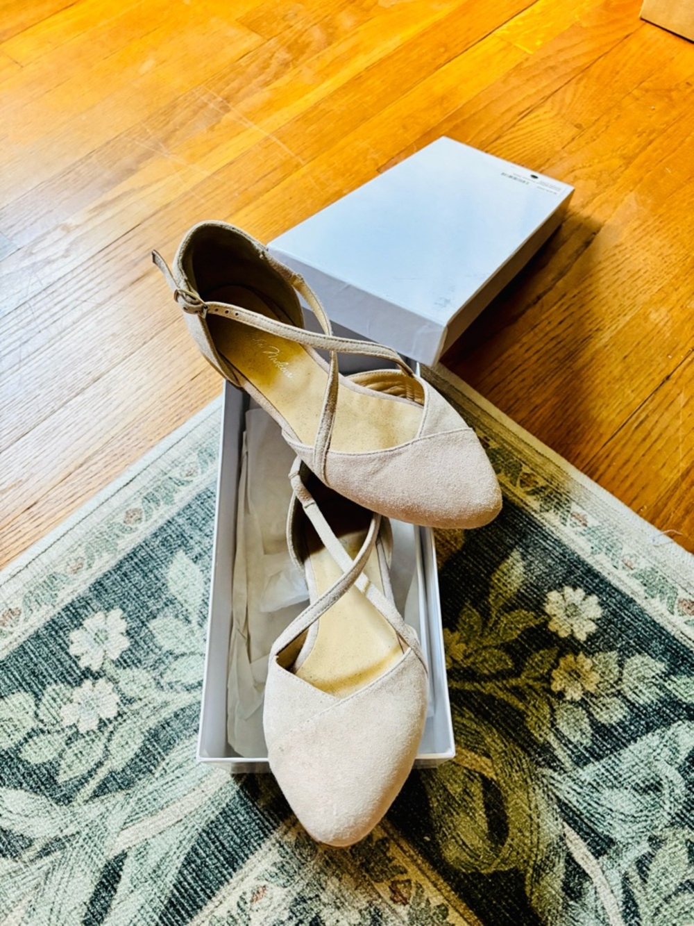 Women’s Bespoke Blush Pink Suede Pointed-Toe D’Orsay Flats with Crisscross Strap - Picture 2 of 6